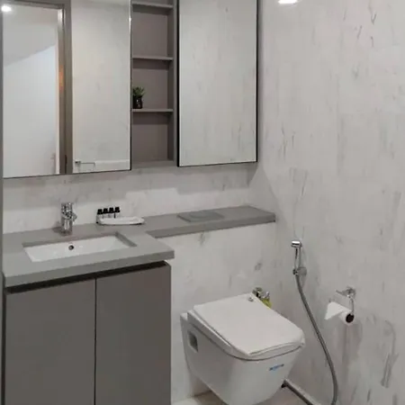 Eaton Residences Klcc By Bhs Kuala Lumpur Bagian luar foto