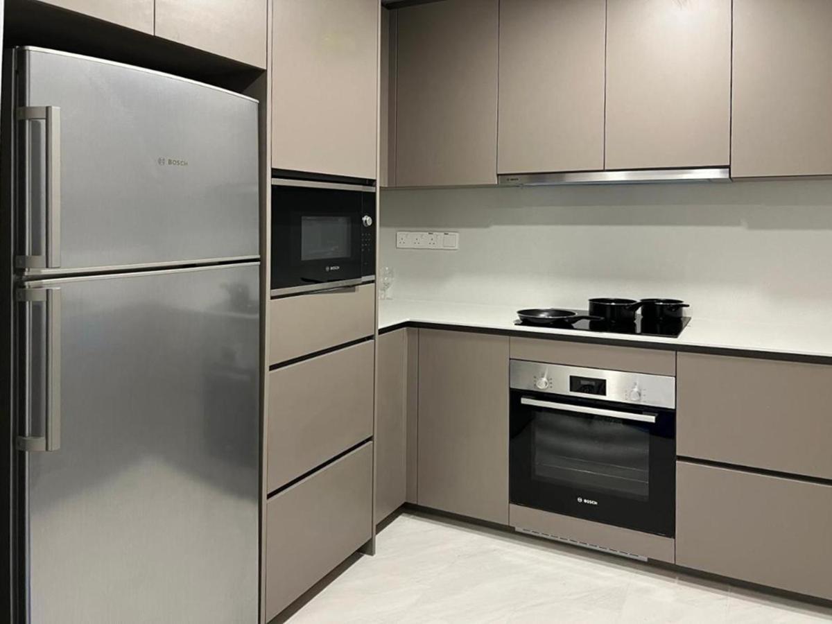 Apartment Eaton Residences Klcc By Bhs *