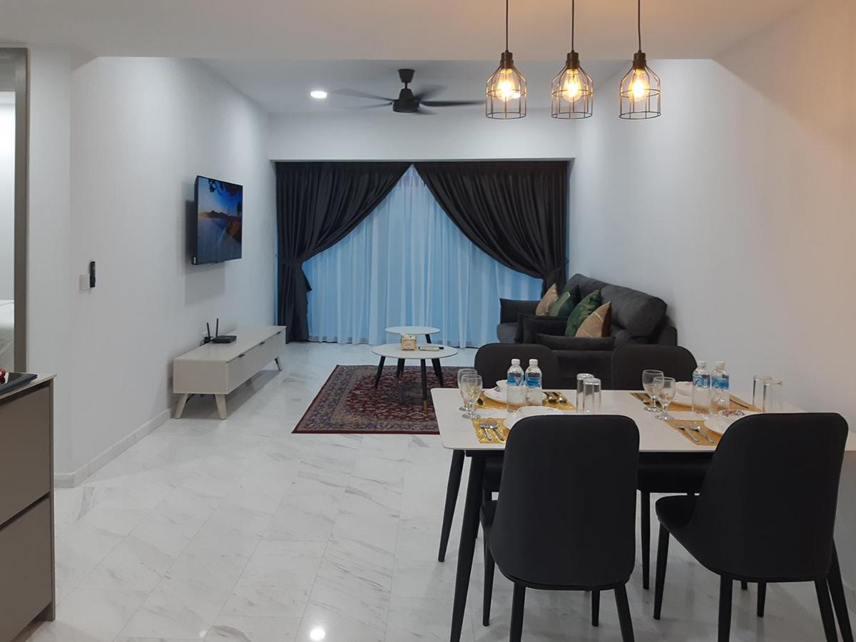 Eaton Residences Klcc By Bhs Apartemen