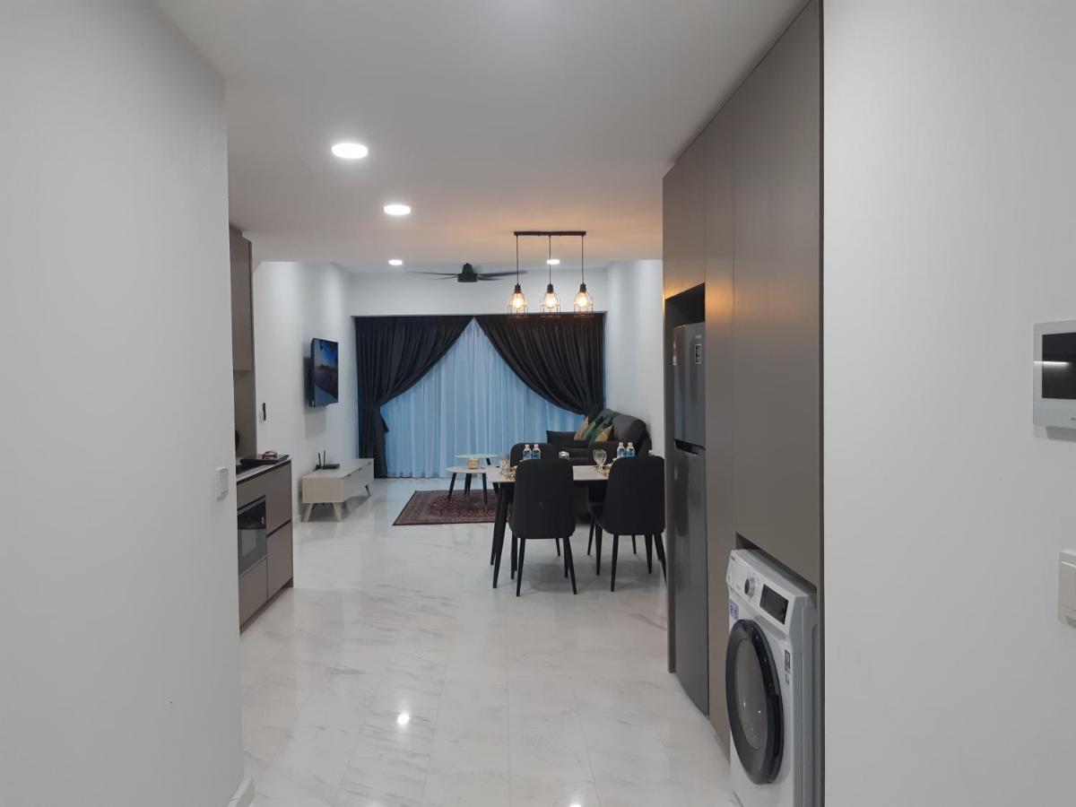 Eaton Residences Klcc By Bhs Apartment *
