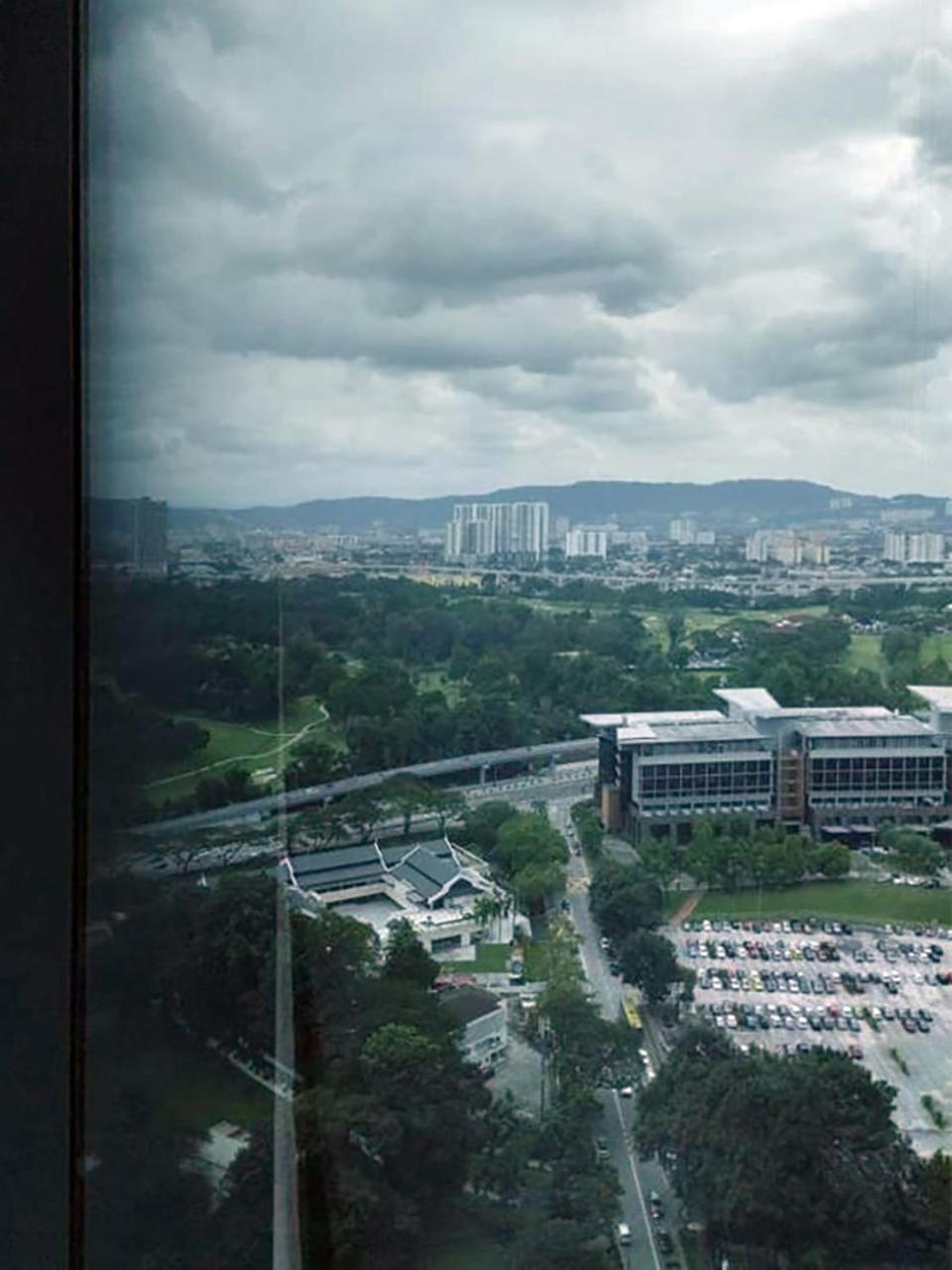 Eaton Residences Klcc By Bhs * Kuala Lumpur